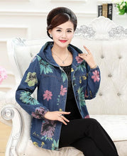 Load image into Gallery viewer, Floral Spring Jacket Middle-age women thin outerwear mother clothing spring and autumn fashion