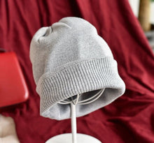 Load image into Gallery viewer, Ponytail Beanie Hat 6 colors unisex Autumn winter solid color real cashmere