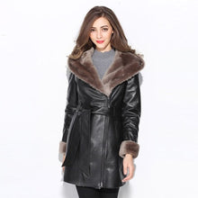 Load image into Gallery viewer, Lambs wool Coat double face Fur integrated real