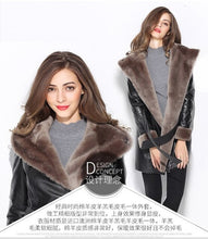 Load image into Gallery viewer, Lambs wool Coat double face Fur integrated real
